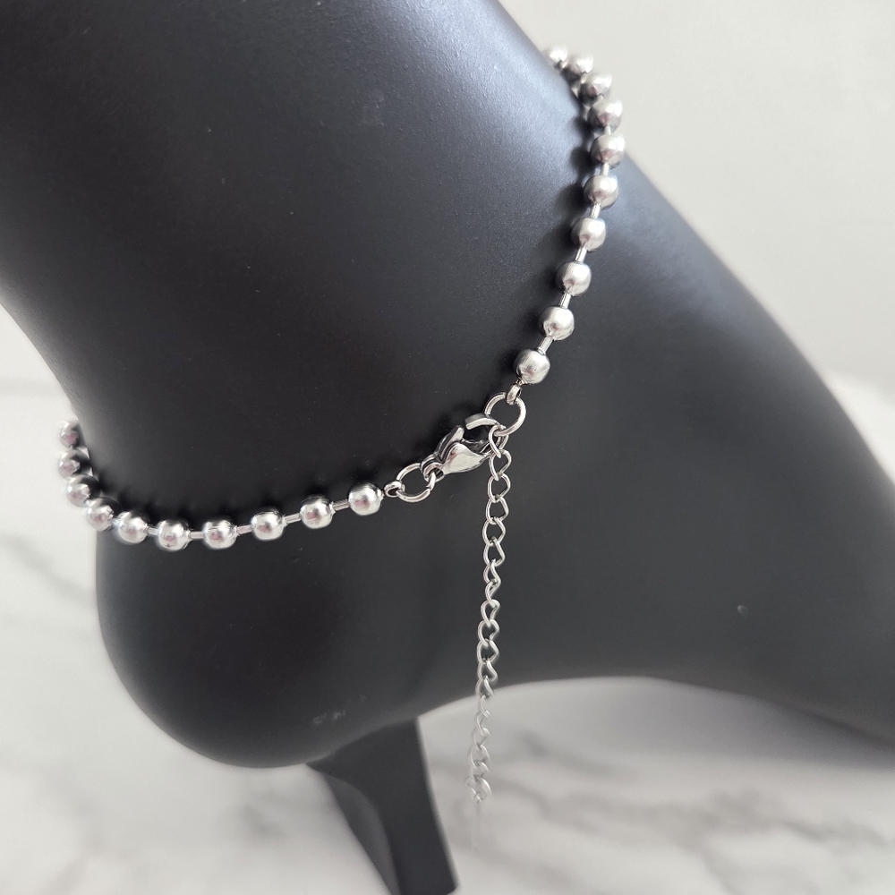 ​Dainty Silver Ball Bead Anklet | Minimalist Everyday Foot Jewelry - Picture 10 of 10